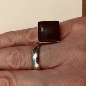 Two beautiful vintage 925 silver rings, one onyx